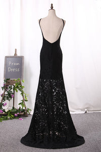 2024 Sexy Sheath Black Prom Dresses Spaghetti Straps Lace Sweep Train