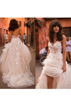 Load image into Gallery viewer, Tulle Sweetheart A Line Wedding Dresses With Handmade Flowers