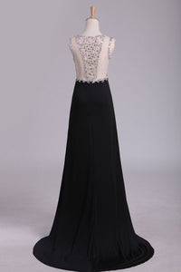 2024 Black Scoop Prom Dresses Sheath With Beading And Slit Spandex