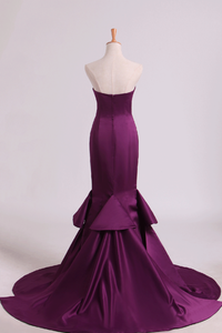 2022 Notched Neckline Prom Dresses Satin Mermaid/Trumpet Grape