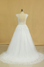 Load image into Gallery viewer, 2022 Plus Size Bridal Dresses A-Line Off The Shoulder Tulle Court Train White Zipper Back