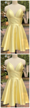 Load image into Gallery viewer, Light Yellow , Cute Short , Party Dress Homecoming Dresses Nydia CD964