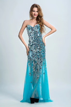 Load image into Gallery viewer, 2024 Sweetheart Prom Dresses Sheath With Beading Sweep Train