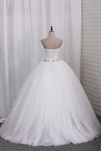 2022 New Wedding Dresses Tulle Ball Gown Sweetheart Ruched Bodice Lace Up Back