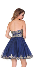 Load image into Gallery viewer, 2022 Homecoming Dresses A Line/Princess Sweetheart Tulle With Applique