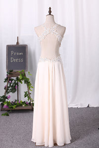 2024 Open Back V Neck Prom Dresses A Line Chiffon With Applique