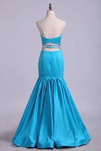 Load image into Gallery viewer, 2022 Sweetheart Mermaid Prom Dresses With Beading Floor-Length
