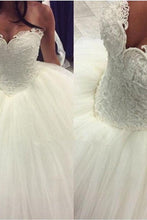 Load image into Gallery viewer, 2022 New Arrival Sweetheart Wedding Dresses Tulle Ball Gown Lace Up