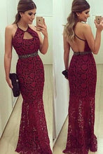 Load image into Gallery viewer, 2024 Hot Sheath Halter Open Back Lace Prom Dresses Zipper Up