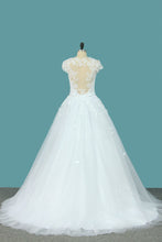 Load image into Gallery viewer, 2022 Ball Gown Short Sleeves Scoop Wedding Dresses Tulle With Applique