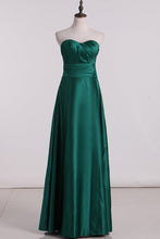Load image into Gallery viewer, 2022 Beautiful Scalloped Neckline Bright Bridesmaid Dress Floor Length