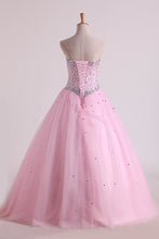 Load image into Gallery viewer, 2022 Sweetheart Beaded Bodice Quinceanera Dresse Tulle Floor Length