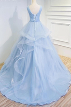 Load image into Gallery viewer, Puffy V Neck Sleeveless Tulle Prom Dress With Appliques, Quinceanera Dress